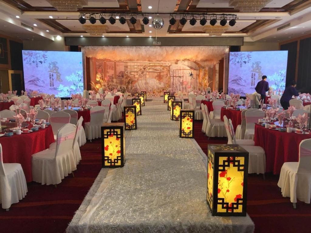 Yantai Bihai Hotel Экстерьер фото